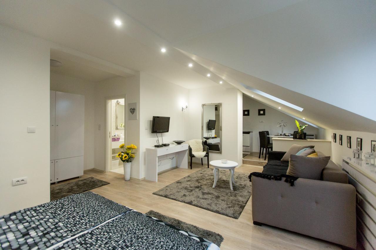 Apartament Stan Na Dan Angel Nowy Sad Zewnętrze zdjęcie