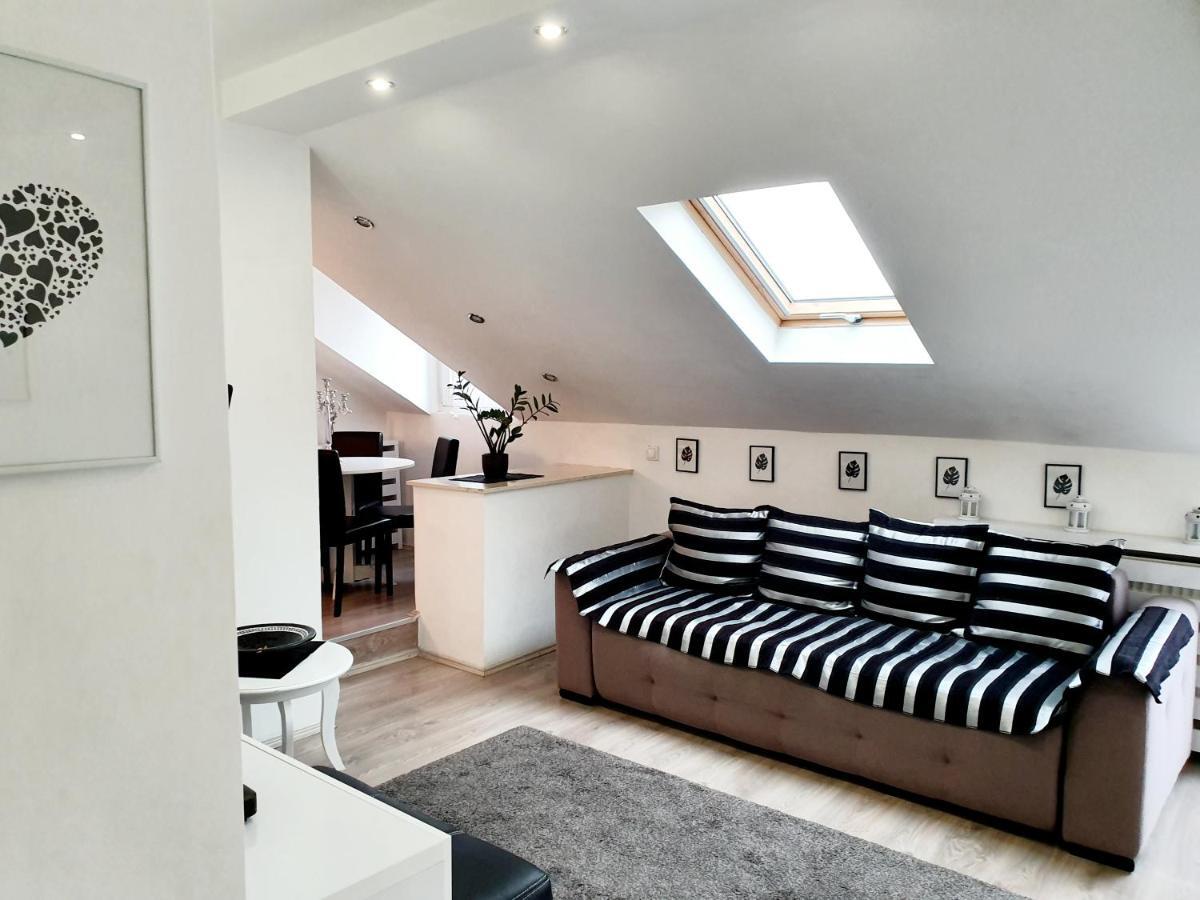 Apartament Stan Na Dan Angel Nowy Sad Zewnętrze zdjęcie